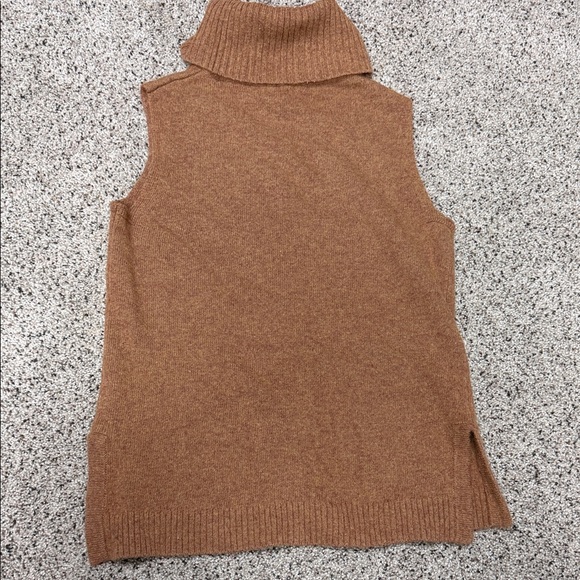 J. Crew Camel Sleeveless Turtleneck Sweater - Picture 4 of 6